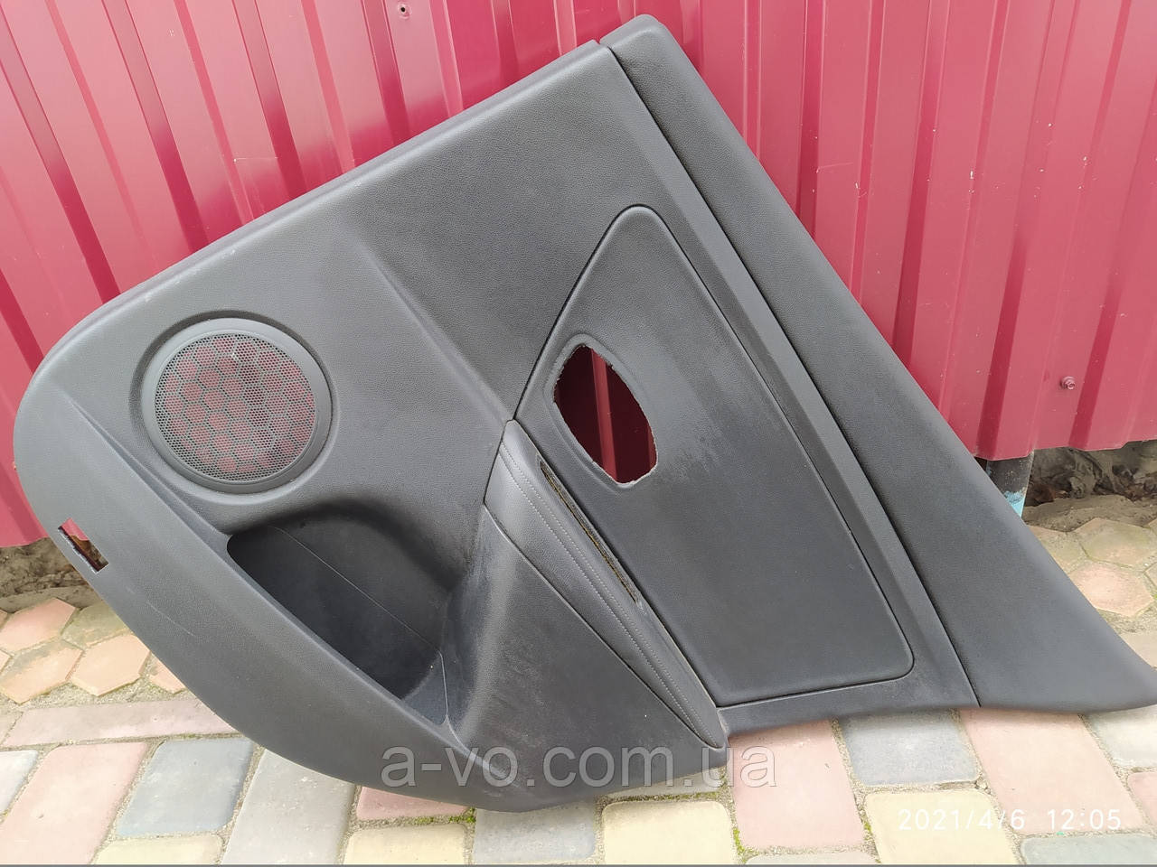 Карта обшивка задніх правих дверей Renault Megane III 829a00094r, фото 1