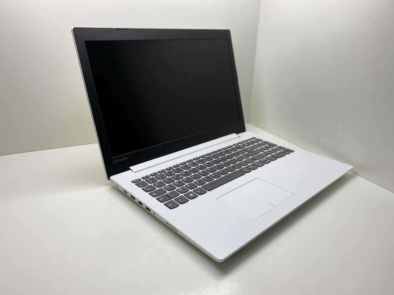 Ноутбук Lenovo IdeaPad 320-15AST