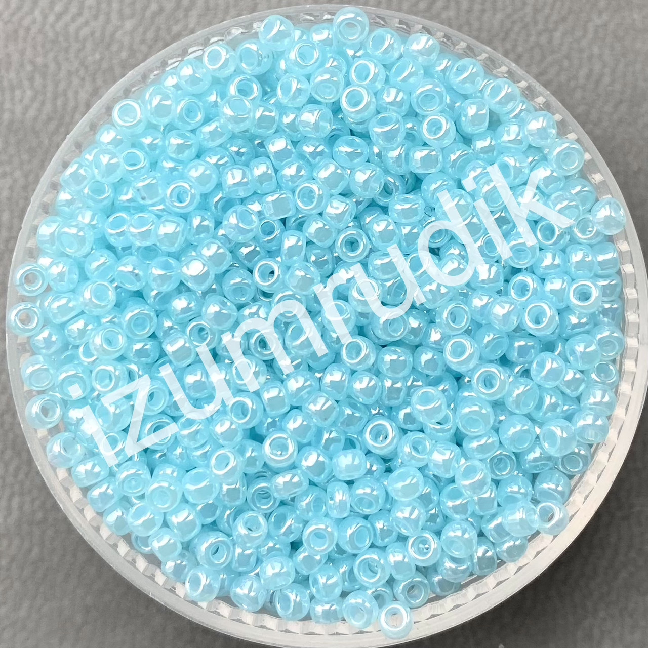 Бісер круглий TOHO TR-11-143