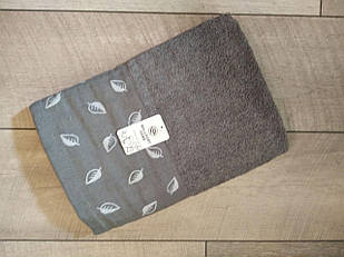 Рушник банний махровий з вишивкою листочки 70х140 см  100% cotton виробництво Туреччина