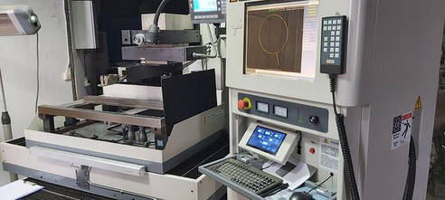 Електроерозійна обробка (ЕЕО)