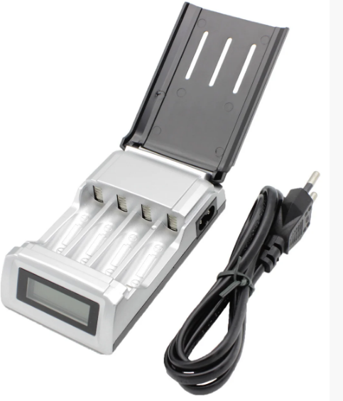 Зарядний пристрій на 4 акумулятора типу АА \ ААА, з LED екраном, фото 1