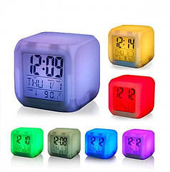 Настільний годинник хамелеон Куб Color change / Годинники нічник