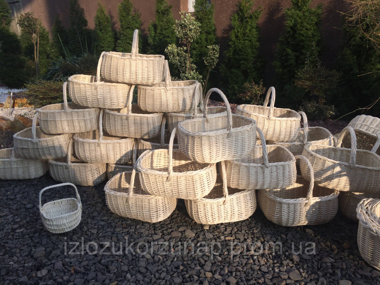 Плетеные Корзины Из Цельной Лозы — Купить Недорого на Bigl.ua (905690652)