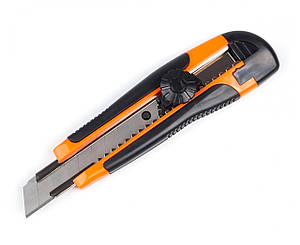 Ніж пласт. різ.ручка 18мм Полакс