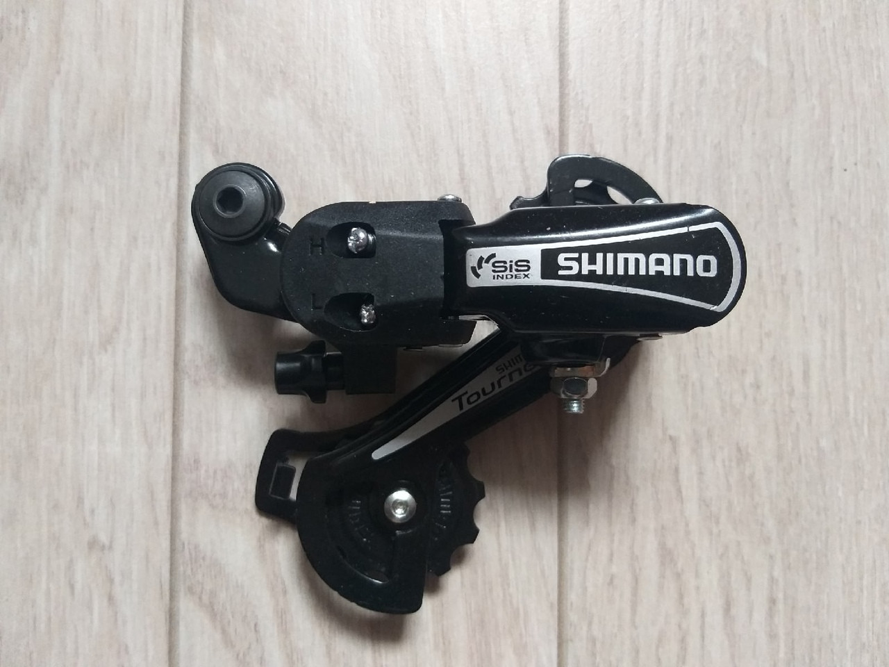 Переключатель задний Shimano RD-TY21, c болтом