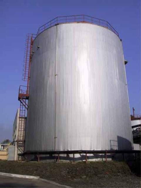 Напірні ємності металеві