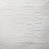 Ажурне французьке мереживо шантильї (з війками) білого кольору шириною 33 см, довжина купона 2,9 м., фото 6