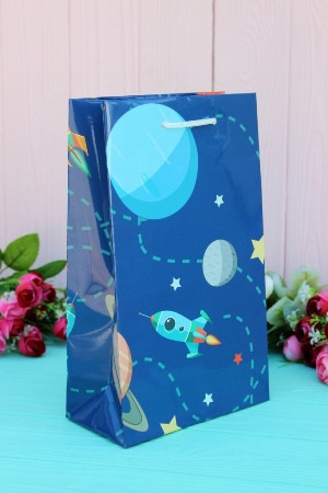 Пакет подарунковий Космос 26*15,5*8см СР-305