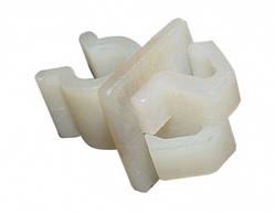 Фіксатор стійки капота (T11/ -2012) Chery Tiggo T11 / Чері Тігго Т11 T11-8402219