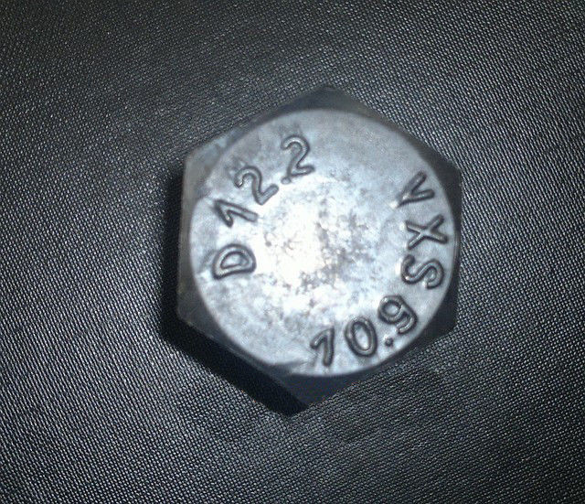 Болти, DIN 933 | Фотографії належать підприємству ЗЕВС®  Болти, DIN 933 | Фотографії належать підприємству ЗЕВС®