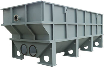 Квадратні металеві ємності