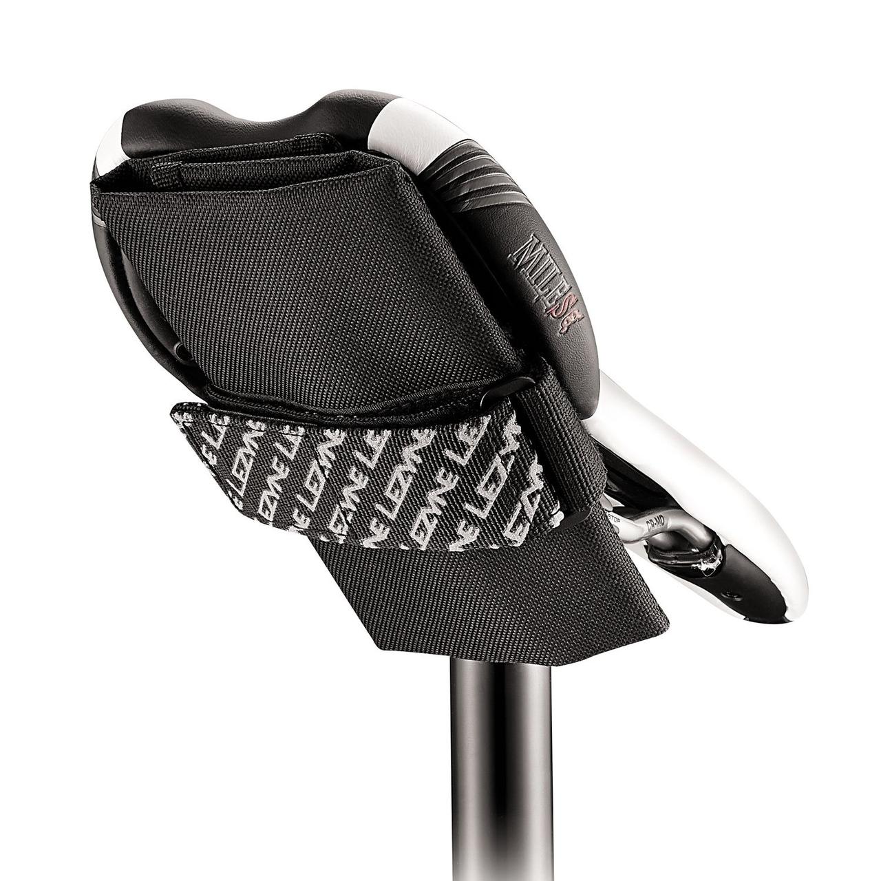 Сумка під сідло LEZYNE ROLL UP CADDY Чорний 0,4л Y13