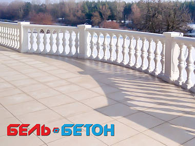 Балюстрада белая на Riviera Village | Балясины в Лебедевка Киевской области