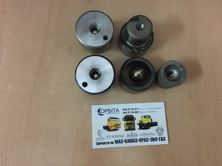 3151-2304019 Шкворень УАЗ 452 БУХАНКА, УАЗ 469 у зборі (на кульках) (комплект 4 шт.)