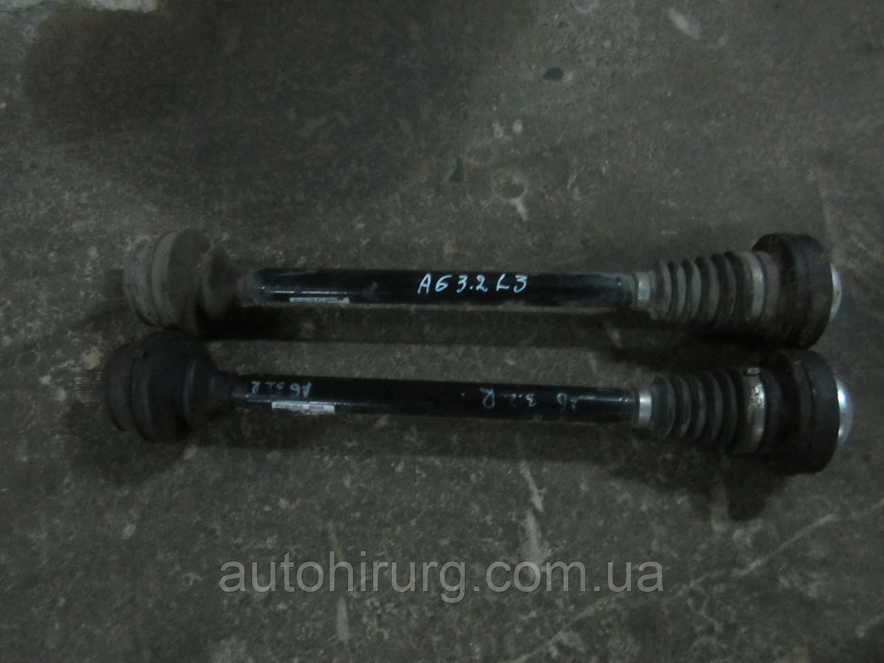 Задня півось AUDI A6 C6 (4F0501202/ 4F0501203)