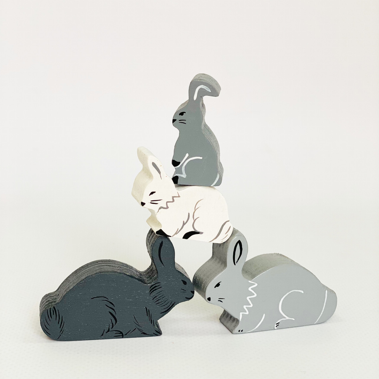 Сім'я зайців тато, мама, 2 дитинча, фото 1