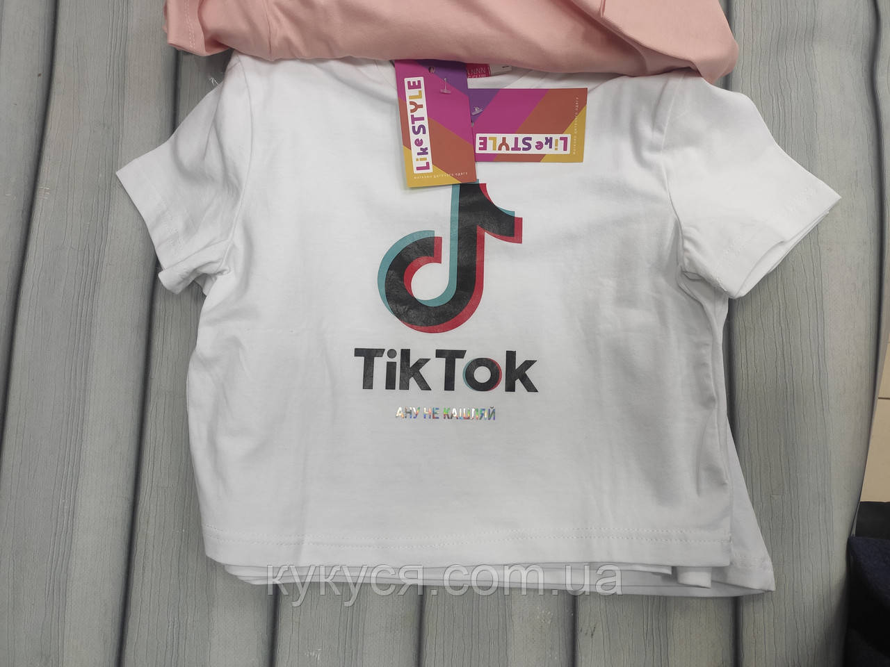 Топік для дівчинки " Тік-Ток"