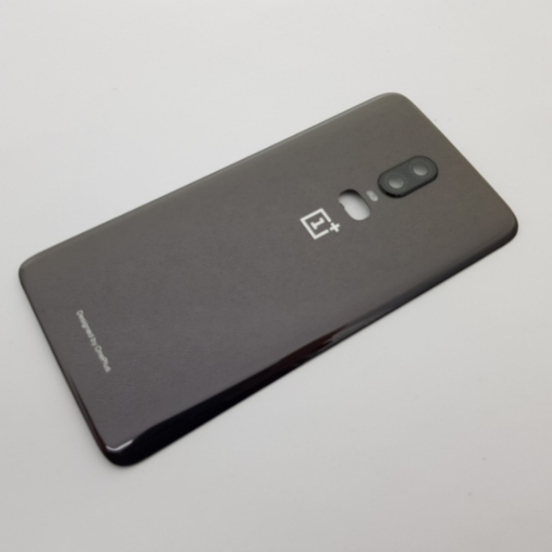 Кришка oneplus 6 чорна оригінал з розборки (є подряпини)