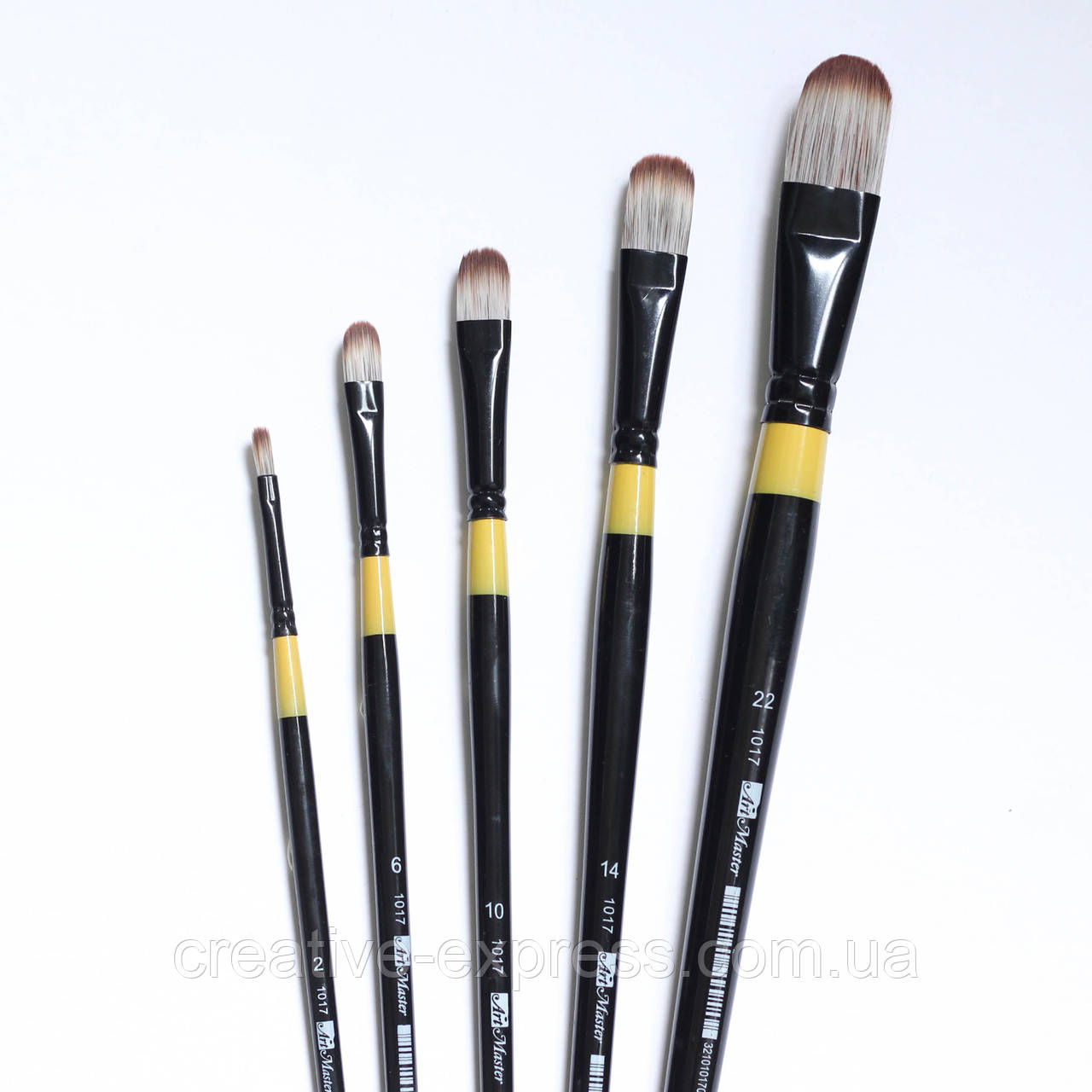 Синтетика овальна 6 (1017) д.р. пенсель Art Master