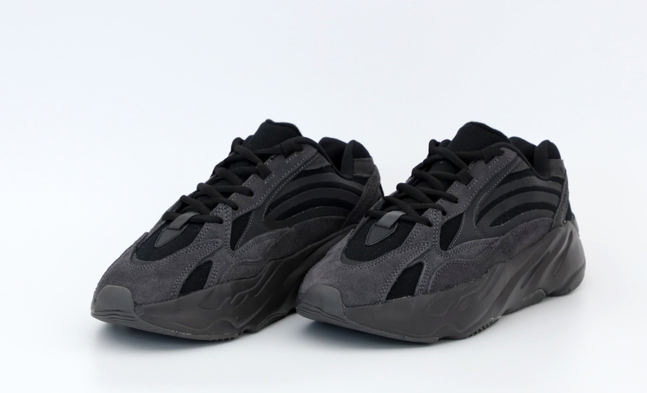 Чоловічі чорні Кросівки Adidas Yeezy Boost 700
