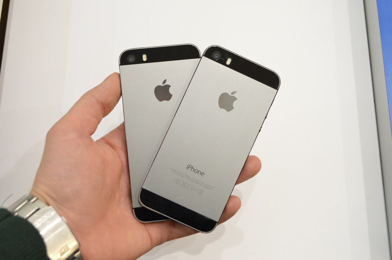 Смартфон Apple iPhone 5s 16GB Neverlock вживаний