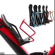 Велосипедні фляги і флягодержателі