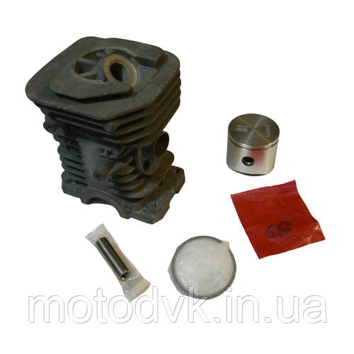 Циліндр на бензопилу MS 180 d = 38 mm (палець 10 мм) у зборі