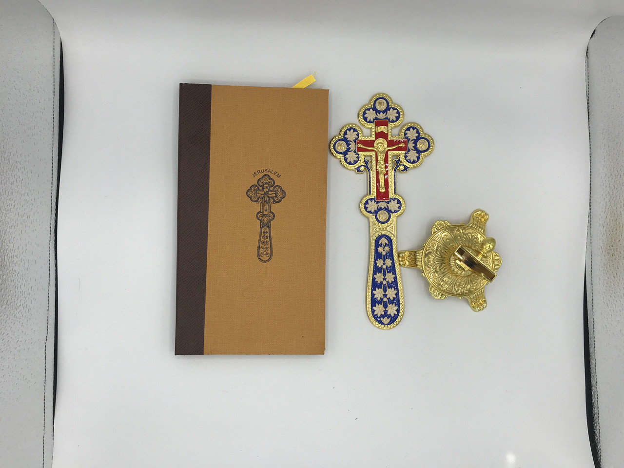 Крест напрестольный декорированный эмалью - фото 9 - id-p1221127979