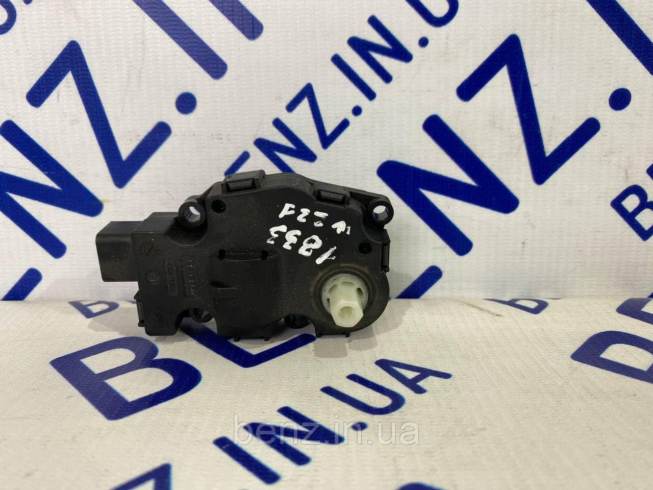 Моторчик заслінки печі Mercedes W221 A2218200042, фото 1