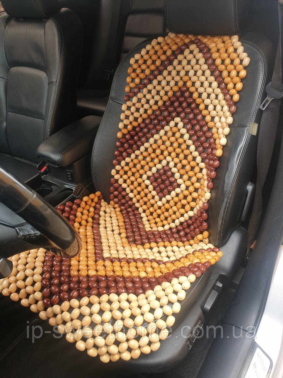 Накидка-масажер / дерев'яна накидка-масажер на сидіння авто.