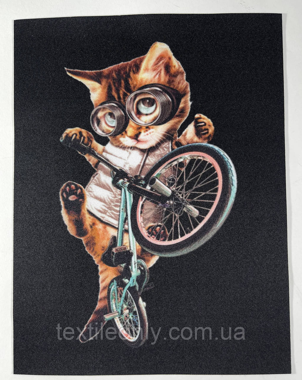 Нашивка Котик у Великий 150х195 мм