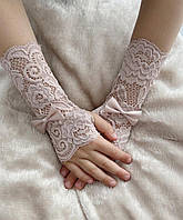 Нарядные перчатки митенки под бальное платье для девочки.