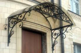 Кованые навесы и козырьки