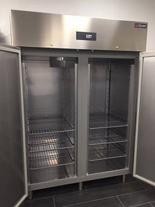 Холодильна шафа GEMM EFN02
