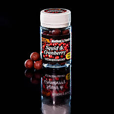 Бойли насадочні варені Кальмар-Журавлина Boilies Method & Feeder series Instant Squid & Cranberry 11mm/40pc