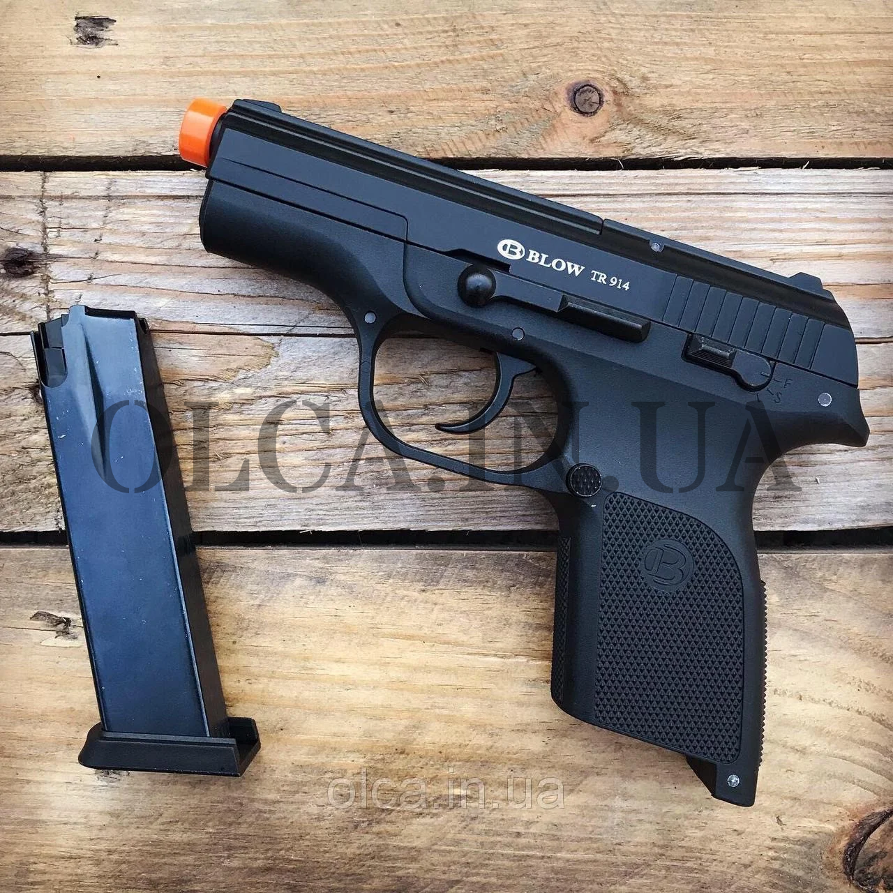 Стартовий пістолет Blow TR 914 + 50 патронів Ozkursan 9 мм (чорний)