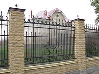 Красивые кованые заборы и ворот