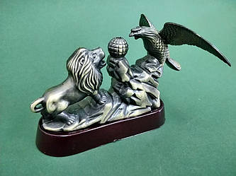 Настільна запальничка "Лев і Орел у золоті" турбо полум'я.