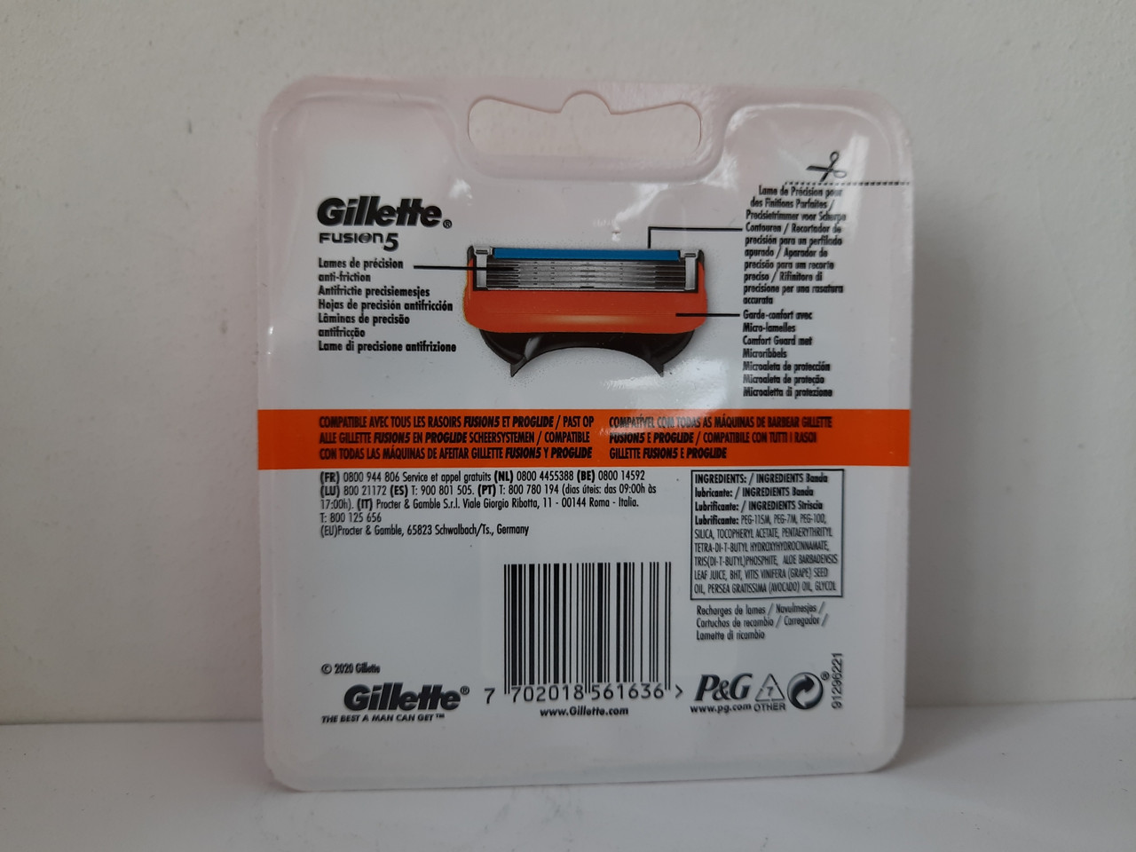 Кассеты мужские для бритья Gillette Fusion 5 - 6 шт. Новый диз. ( Жиллетт Фюжин 5 оригинал ) - фото 4 - id-p1190324594
