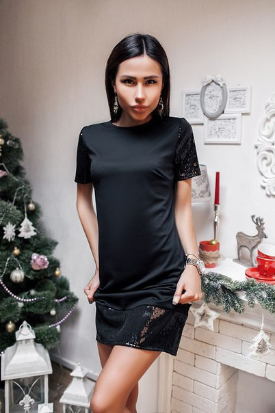 Плаття з паєтками