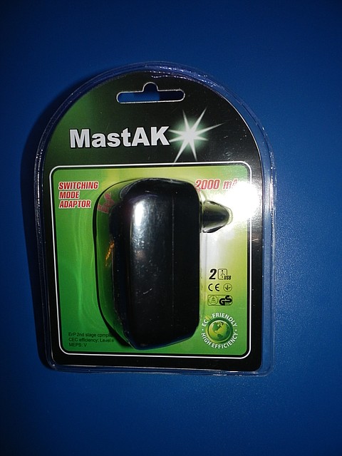 Зарядное устройство MastAK MF-222 ( USB 5v 2A ) - фото 1 - id-p17375165