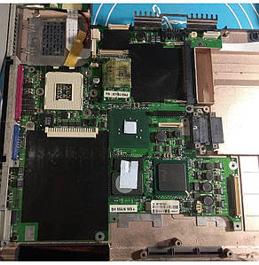 Материнська плата LG LM50 6871BF100A1 ( 915, ATI Mobility Radeon 9200, 1xDDR ) бу