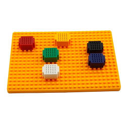 Набір: майданчик із 6 макетними платами на 25 точок