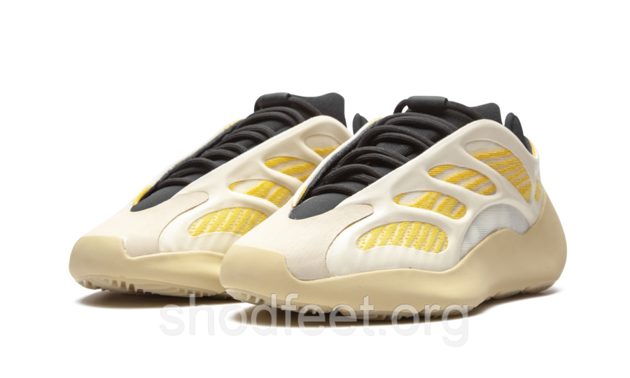 Yeezy 700 cheap adidas con fiori