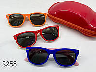 Детские солнцезащитные очки разные цвета