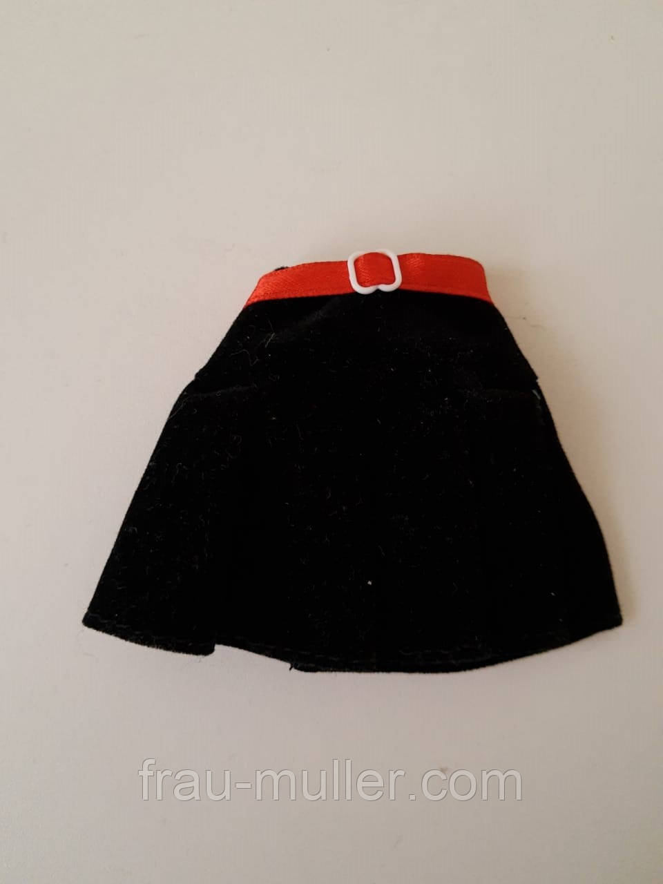 Чорна оксамитова спідниця в складку для ляльки зростанням 25 - 30 см, фото 1