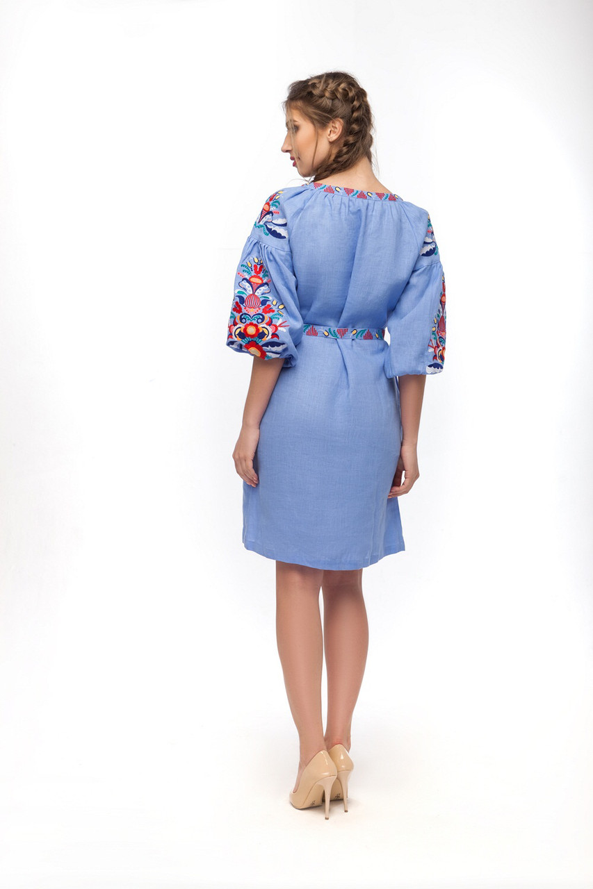 Платье* выполнено из льна голубого цвета "Сона" модельный пошив с вышивкой рост 152 см - фото 2 - id-p1398814014