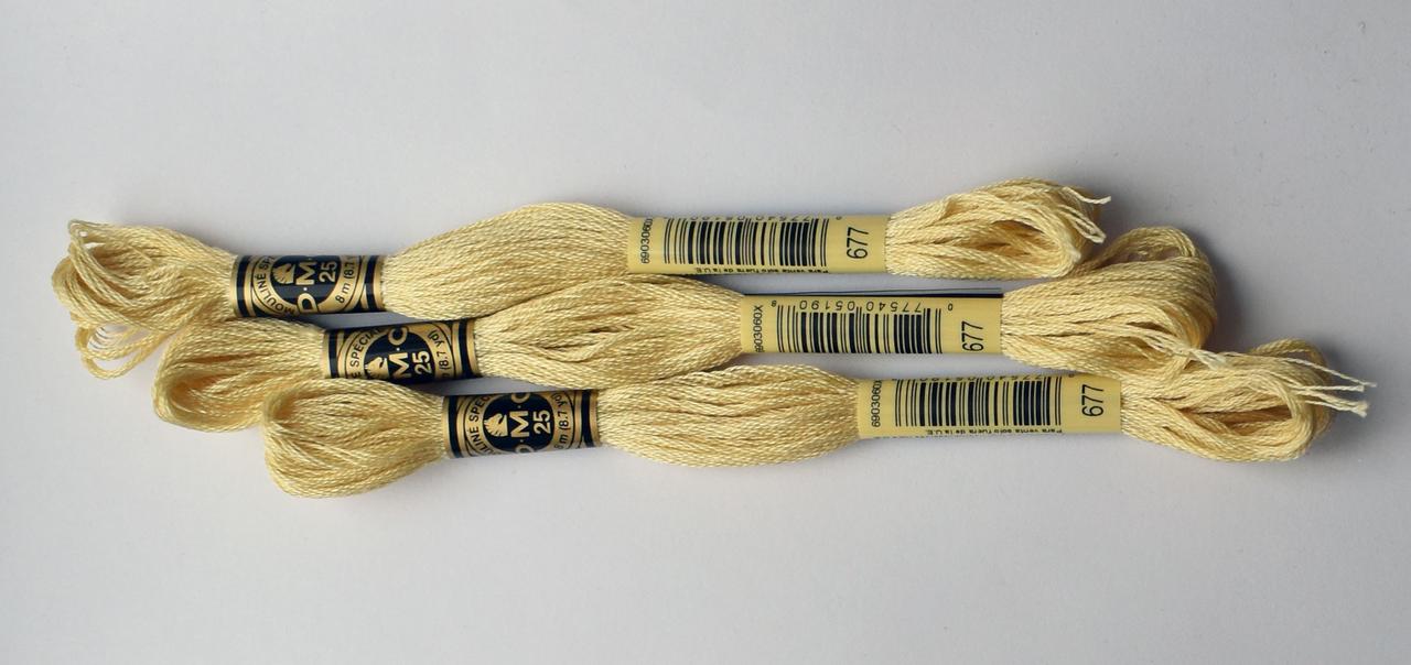 Муліне DMC ДМС колір 677 старого золота, дуже світлий, арт.117, фото 1