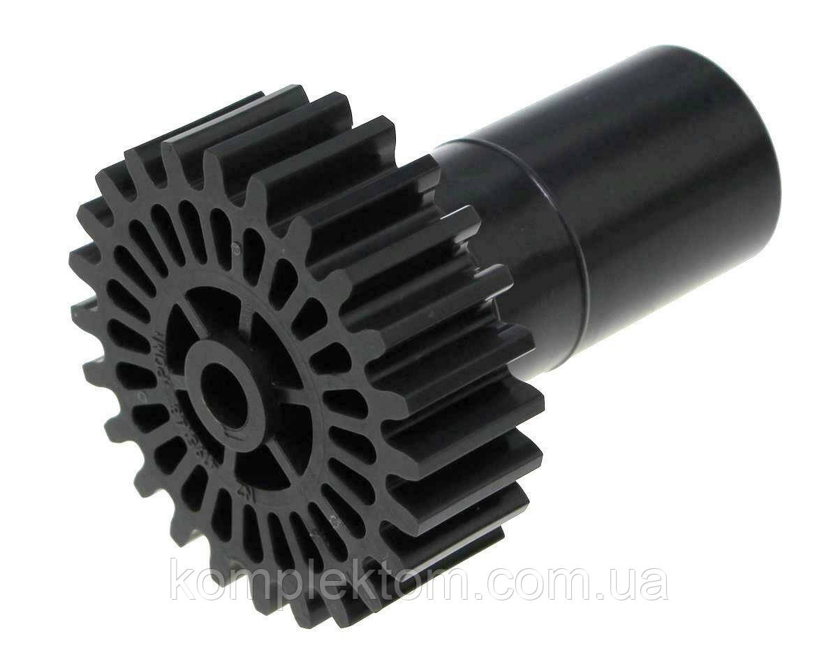 Шестерня з валом для м'ясорубки Braun 67051414